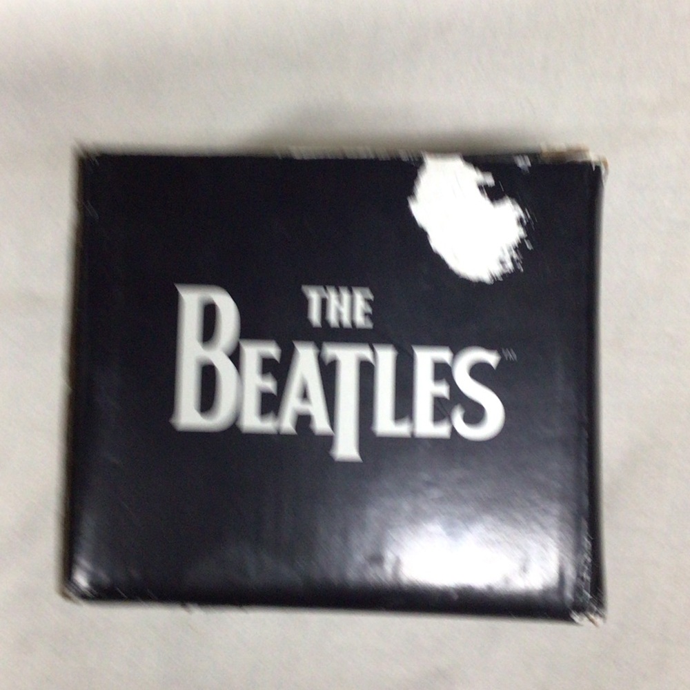 The Beatles Black Drinkware Set